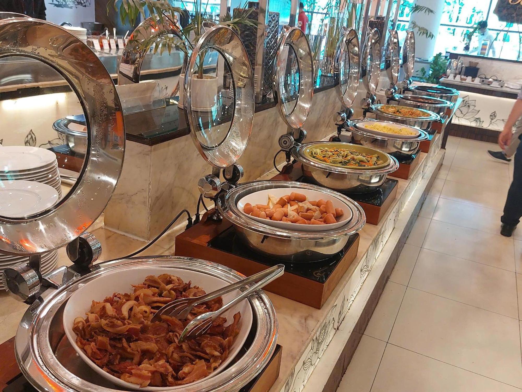 Palace Sài Gòn 4*