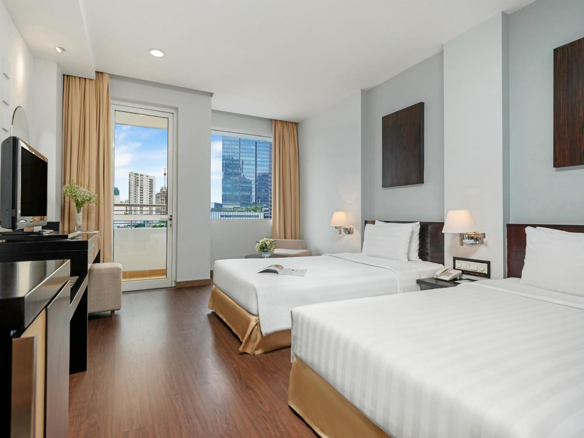 Palace Sài Gòn Khách sạn 4*